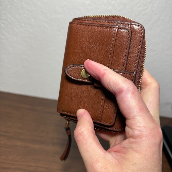 Fossil Fiona Zip Around Multifunction Wallet Coin Purse Brown Goat Leather - Picture 4 of 9